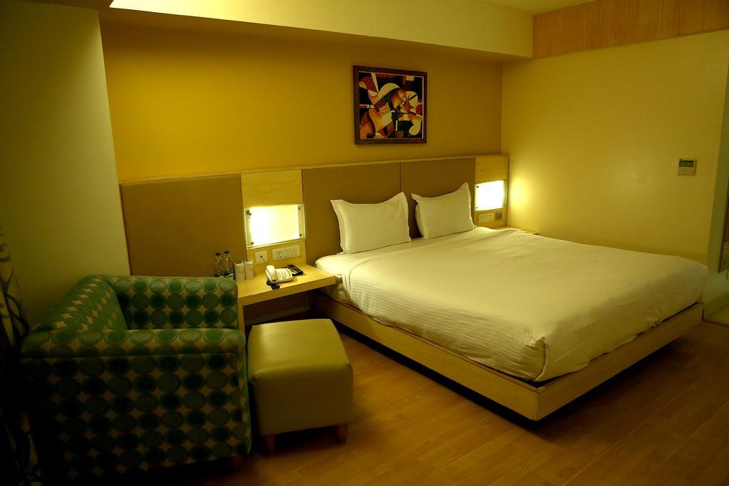 Hotel Park Maple Amritsar Exterior foto